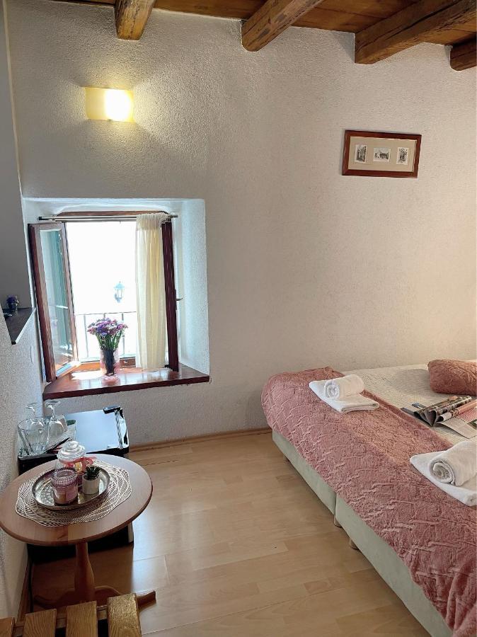 House Ivancic-Free Parking Трогір Екстер'єр фото