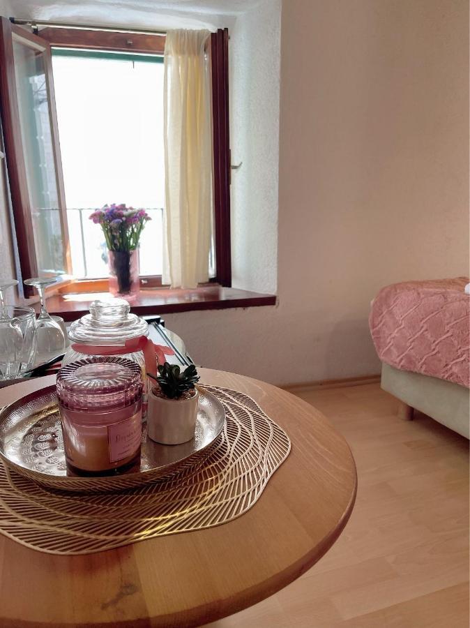 House Ivancic-Free Parking Трогір Екстер'єр фото