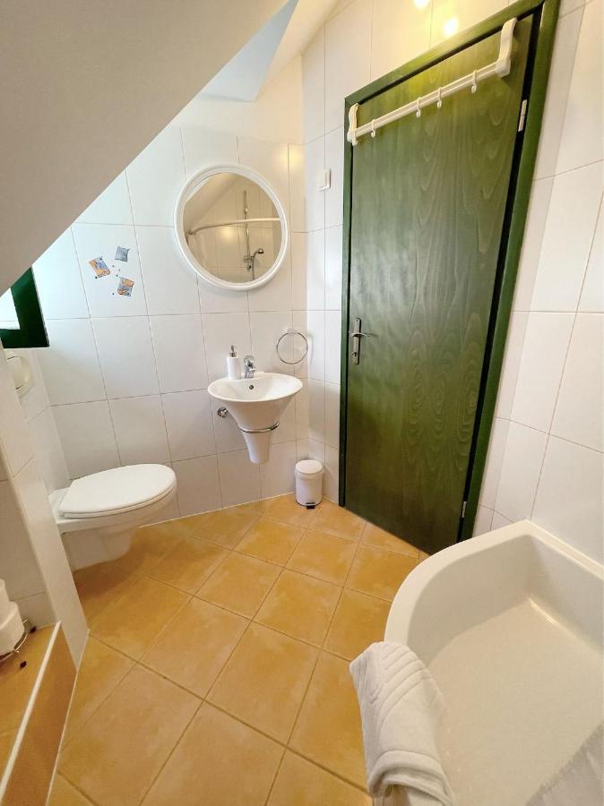 House Ivancic-Free Parking Трогір Екстер'єр фото