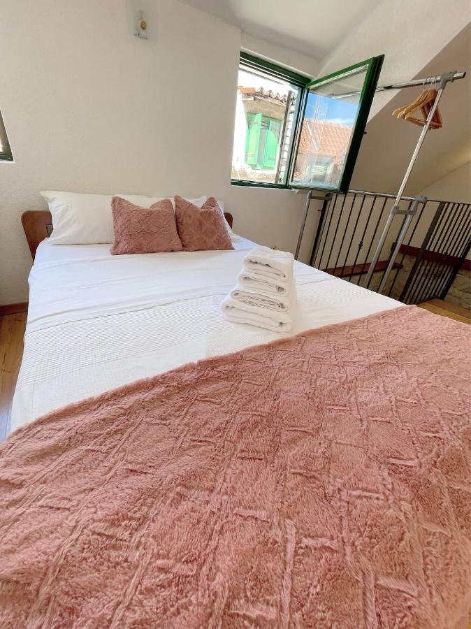 House Ivancic-Free Parking Трогір Екстер'єр фото