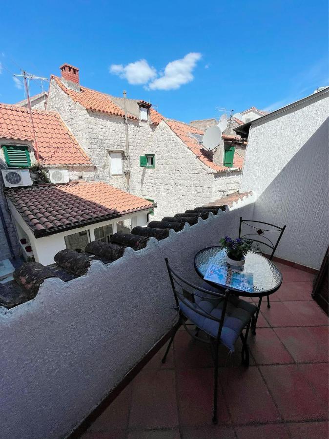 House Ivancic-Free Parking Трогір Екстер'єр фото