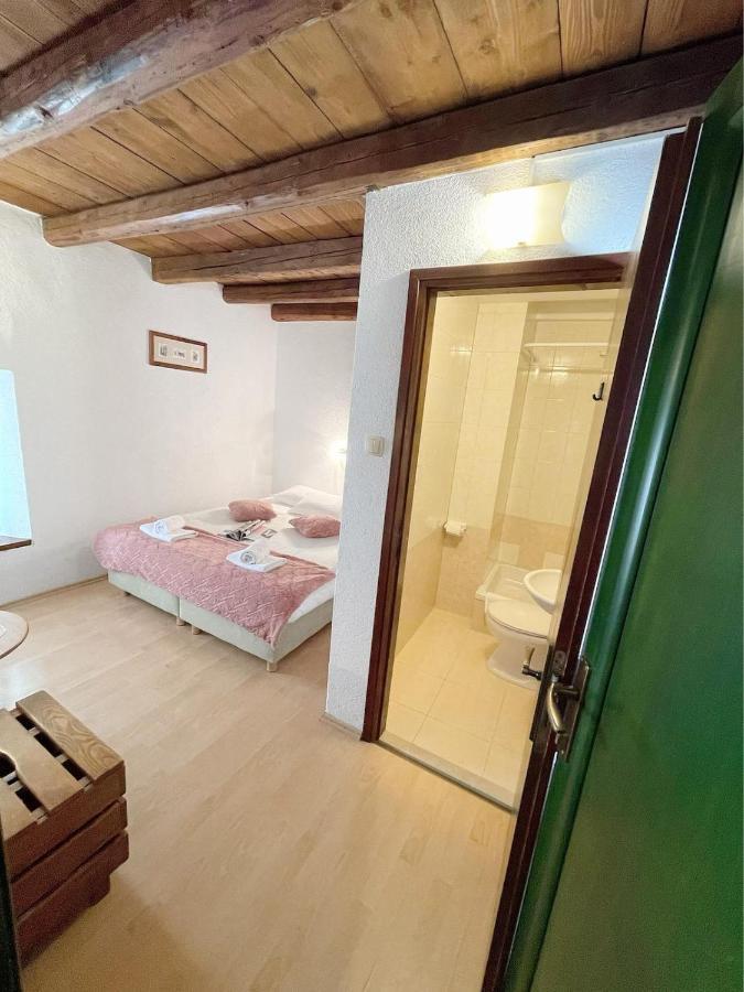 House Ivancic-Free Parking Трогір Екстер'єр фото