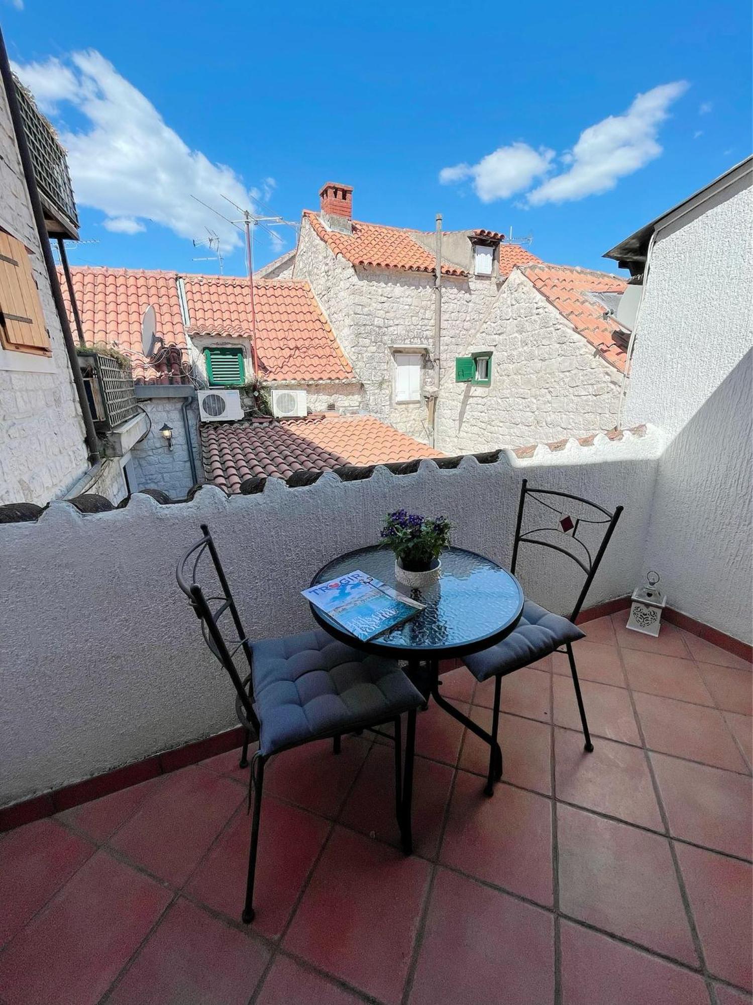 House Ivancic-Free Parking Трогір Номер фото